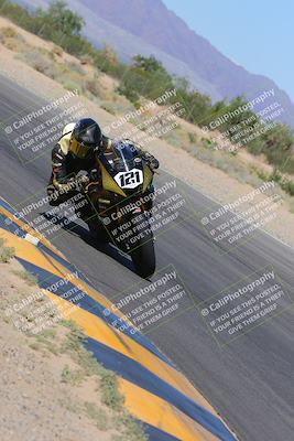 media/Oct-01-2023-SoCal Trackdays (Sun) [[4c570cc352]]/Turn 7 Inside (11am)/